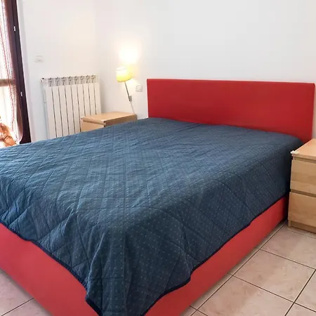 Daire M273 - Marcelli, Nuovo Trilocale Con Giardino *